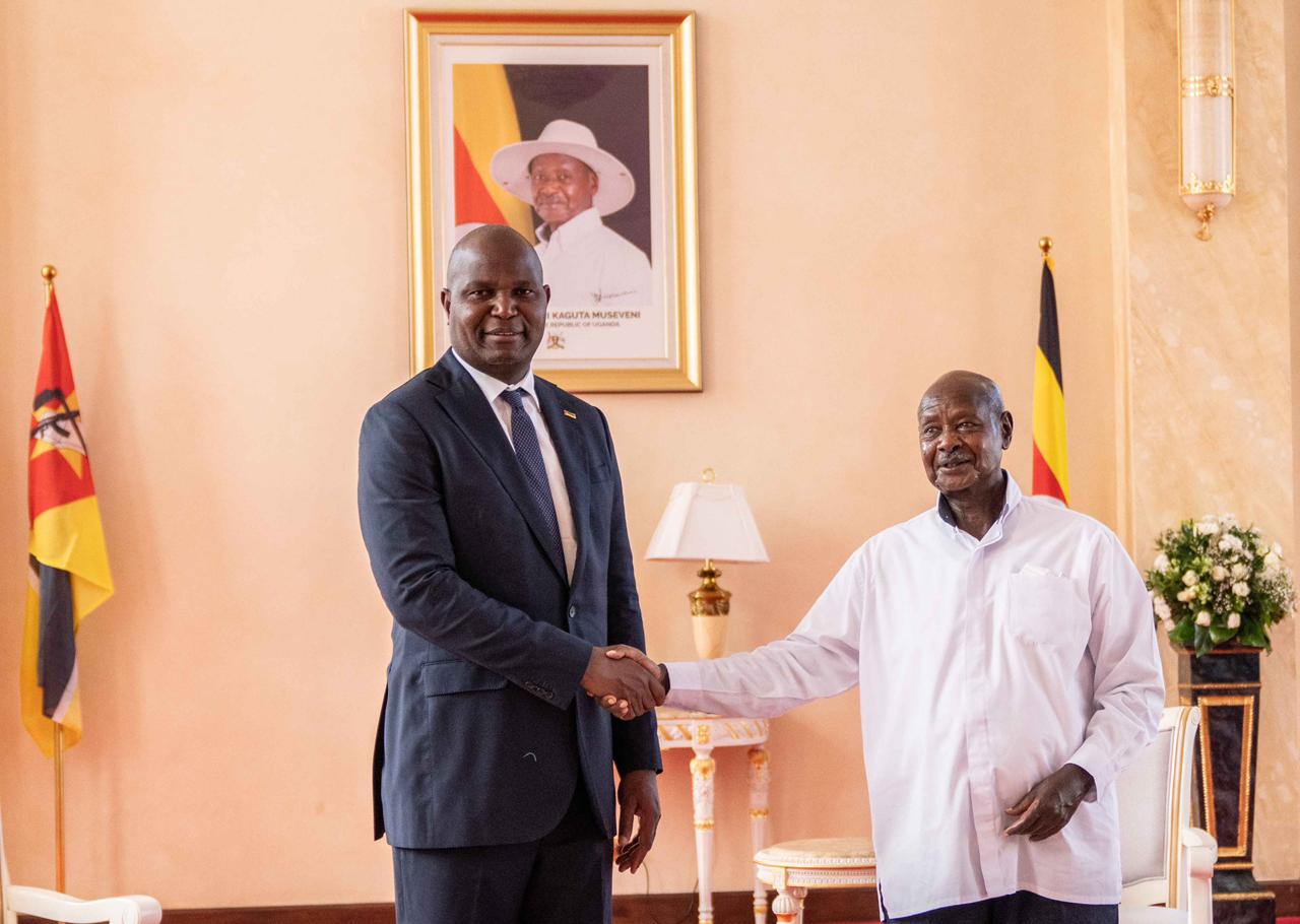 Moçambique e Uganda reforçam cooperação nas áreas de segurança e agricultura