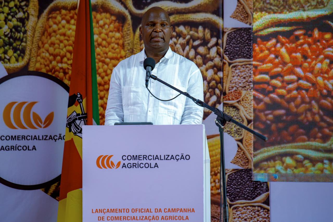 Presidente Chapo lança reformas para proteger produtores agrícolas