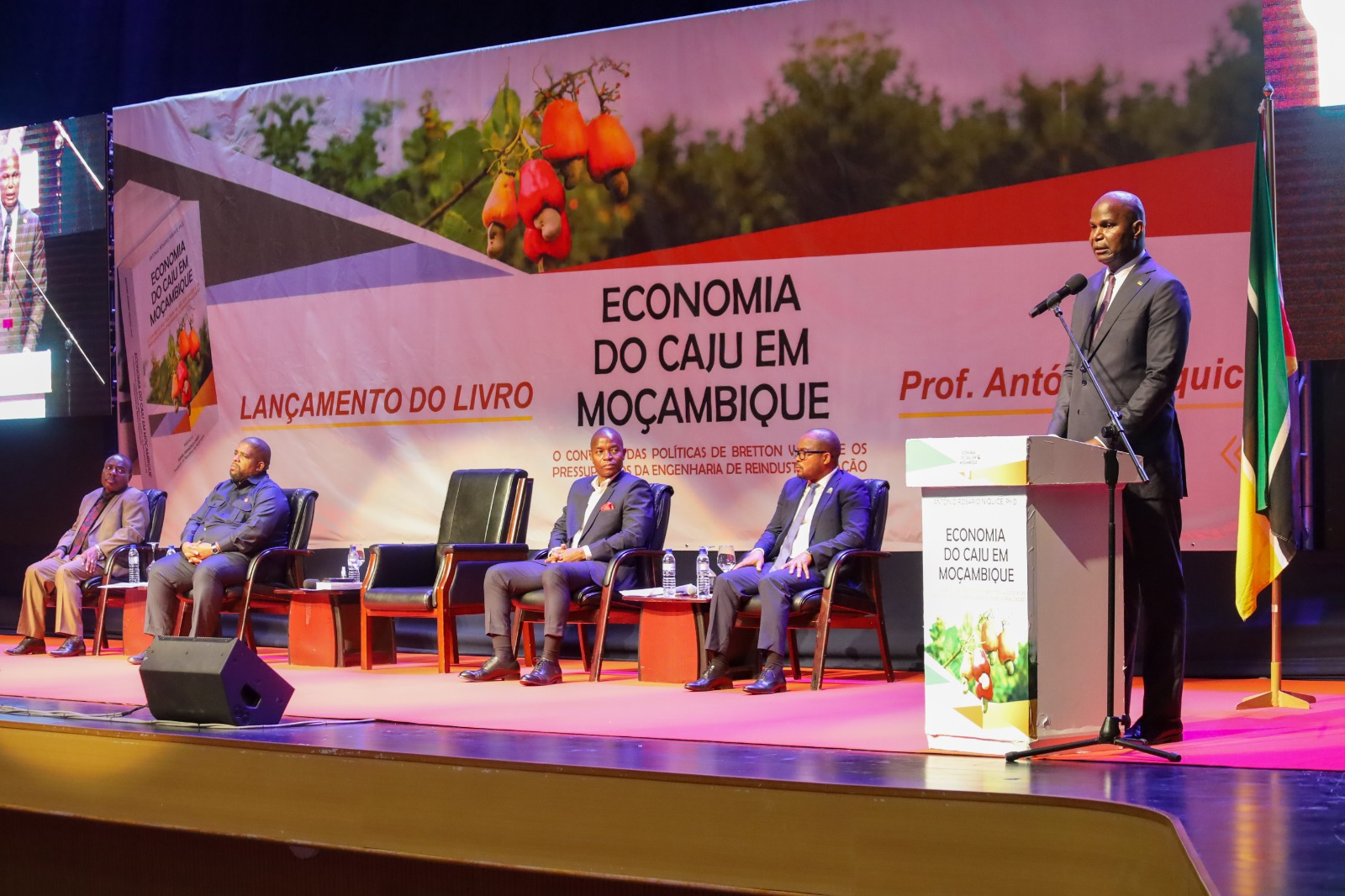 PR defende transformação económica baseada na industrialização e agregação de valor